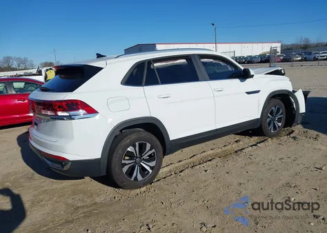 2024 Volkswagen Atlas Cross Sport 2.0T Se z USA, uszkodzony, nr VIN 1V2DE2CA9RC233288